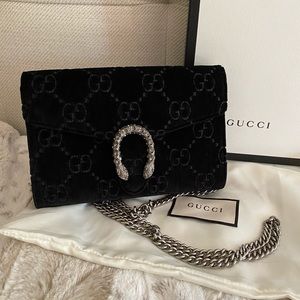 NWT, Gucci Dionysus Black Velvet mini chain bag